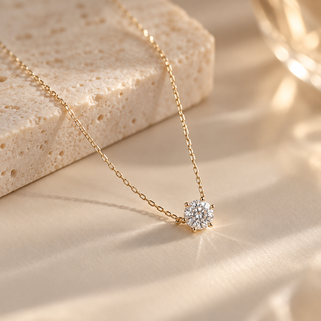AMALA Éclat Solitaire Necklace Gold and Silver
