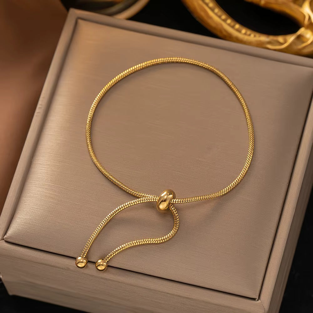 AMALA AUREA SIGNATURE — SET DE BRAZALETES