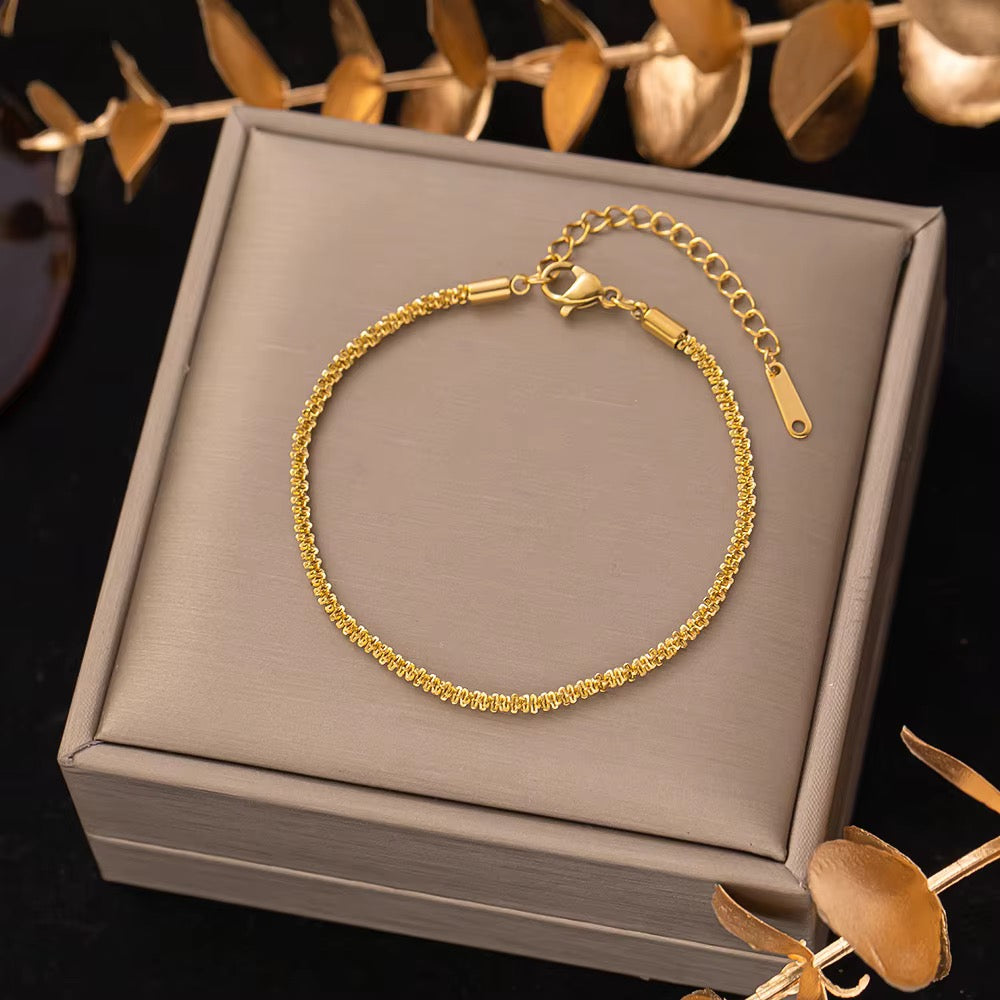 AMALA AUREA SIGNATURE — SET DE BRAZALETES